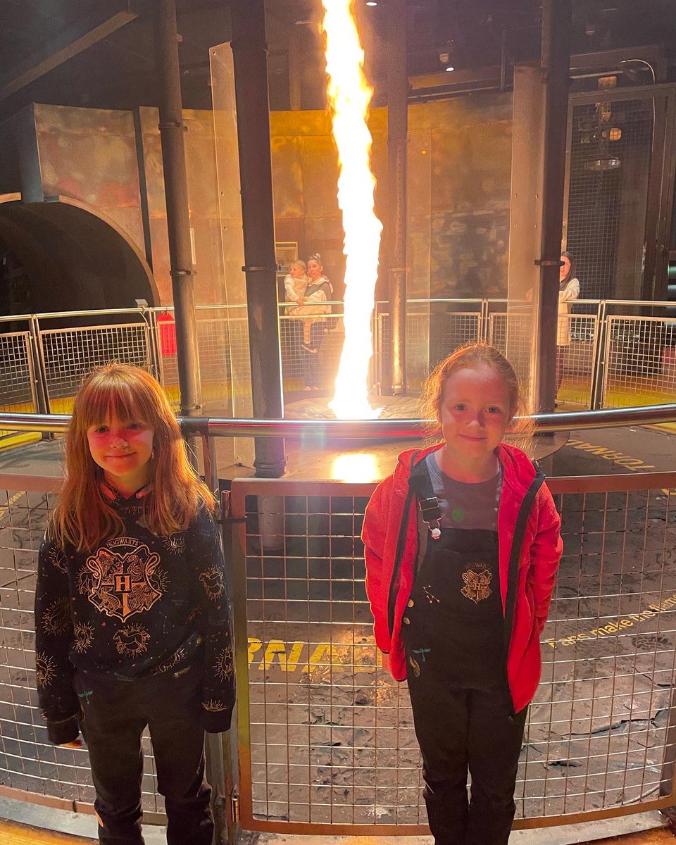 nixon_sarah's tweet photo. We loved Ministry of Science ❤️
A huge shout-out to #rothlibraries for organising great events this summer and a massive shout-out to the team at #wickersleylibrary (whom we visit most weeks) for being totally amazing. 2/2
@readingagency @summer_reading_challenge #gadgeteers https://t.co/ocyC4aqo16