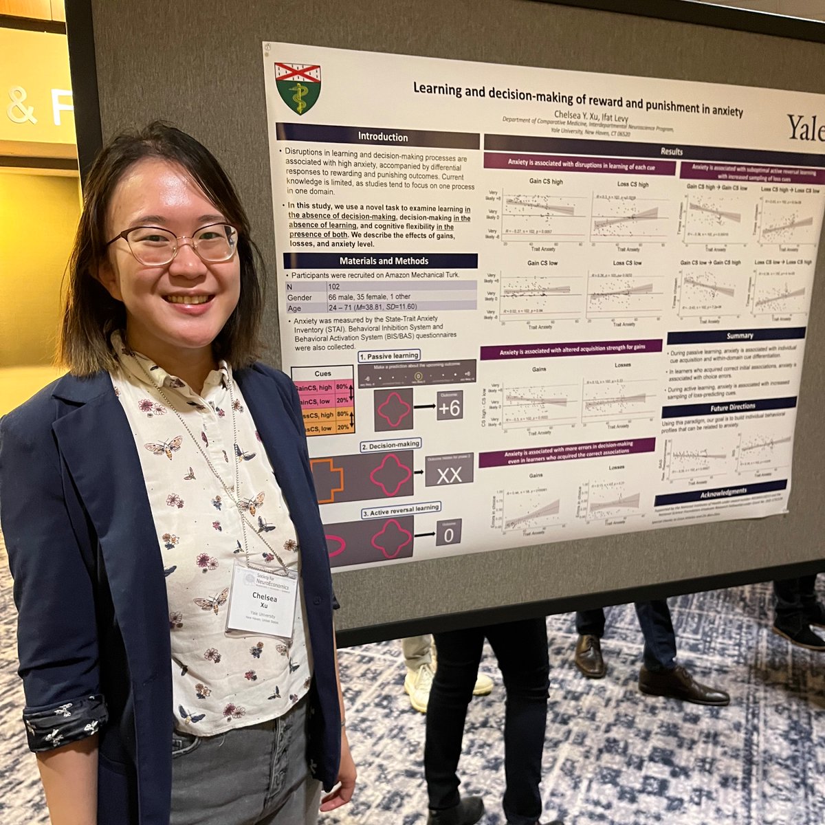 Having great conversations during the poster sessions at <a href="/SocforNeuroecon/">Neuroeconomics</a>! Thankful for the opportunity <a href="/YaleDecisionLab/">Yale Decision Neuroscience Lab</a>