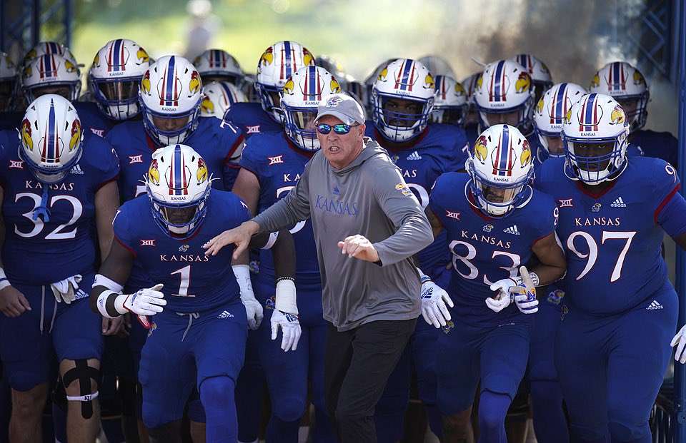 FansOfKU's tweet photo. It’s official: KU Football is ranked #19 in the latest AP Poll! https://t.co/HlbF8TKwdY