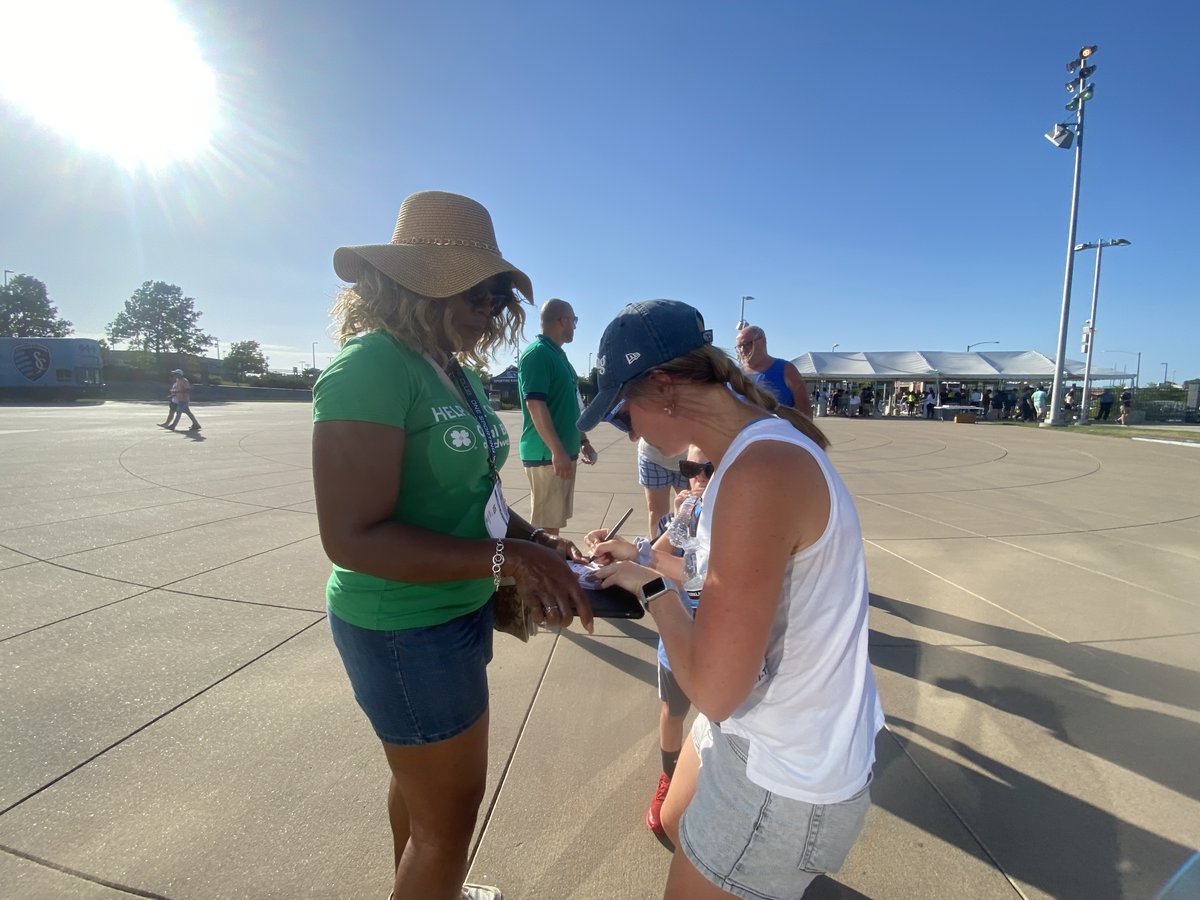 CentralBankMW's tweet photo. Be sure to stop by the Central Bank tent this afternoon as we wrap  up the regular season for @SportingKC! 

Come spin the Dogwood wheel and meet our team! ⚽️⚽️

Let's go SKC go!! 

#CommunityBankingPartner #CommunityBanking #StrongRoots https://t.co/v37nRjETvd
