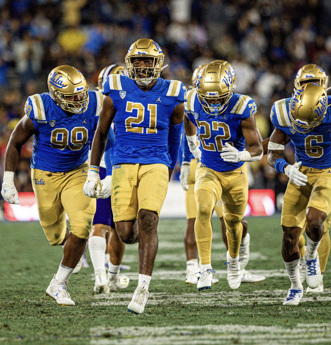 JUST IN: UCLA is ranked #18 in this week’s AP Poll