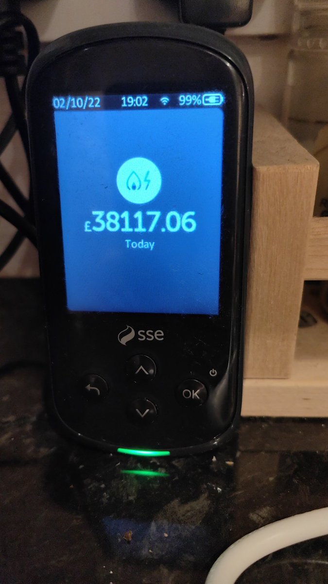 Real_Fozz's tweet photo. Hey, @ShellEnergyHome, I know prices have gone up, but this isn't right! Can you investigate? https://t.co/FYo8hEY40z