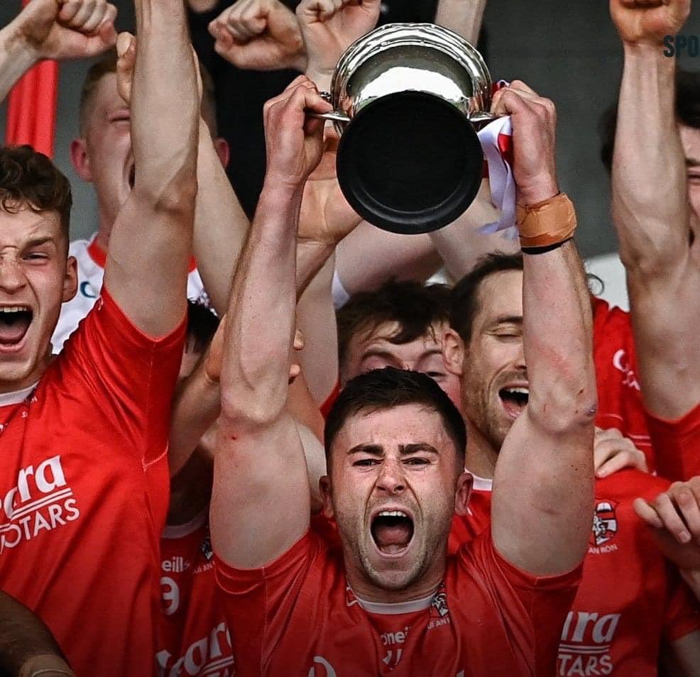 🏆🏆🔴⚪️COUNTY  CHAMPIONS 🔴⚪️🏆🏆

County champions we are.What a performance from these great bunch of lads.We are so proud of you all.Congratulations to all players and management.