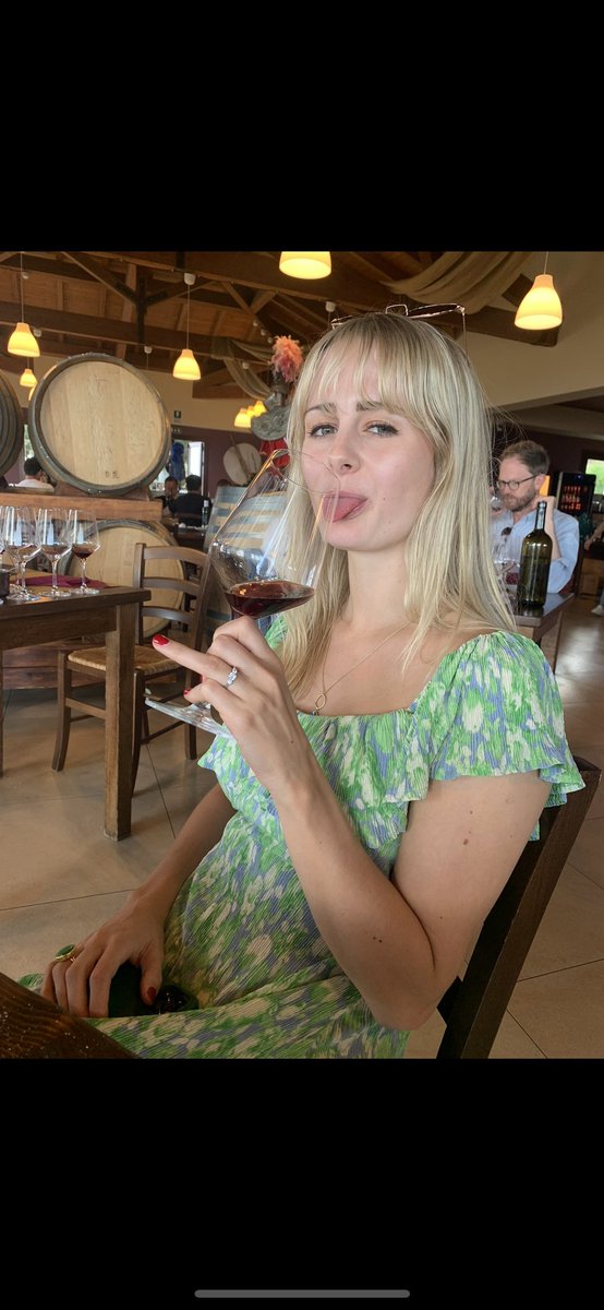 Emily Mills tweet media