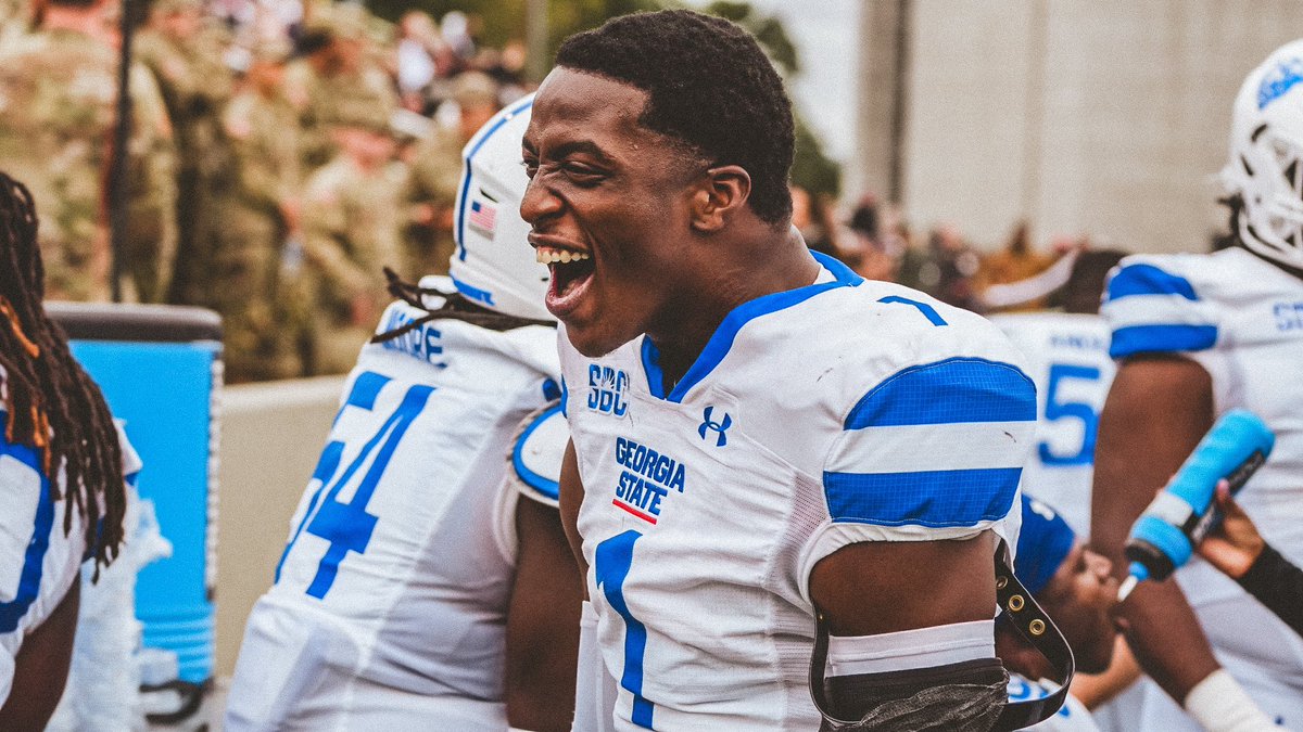 Relive yesterday’s 31-14 𝐖 over Army! 🎥: t.gsu.edu/3LXbEsd #OurCity | #SoundTheHorn