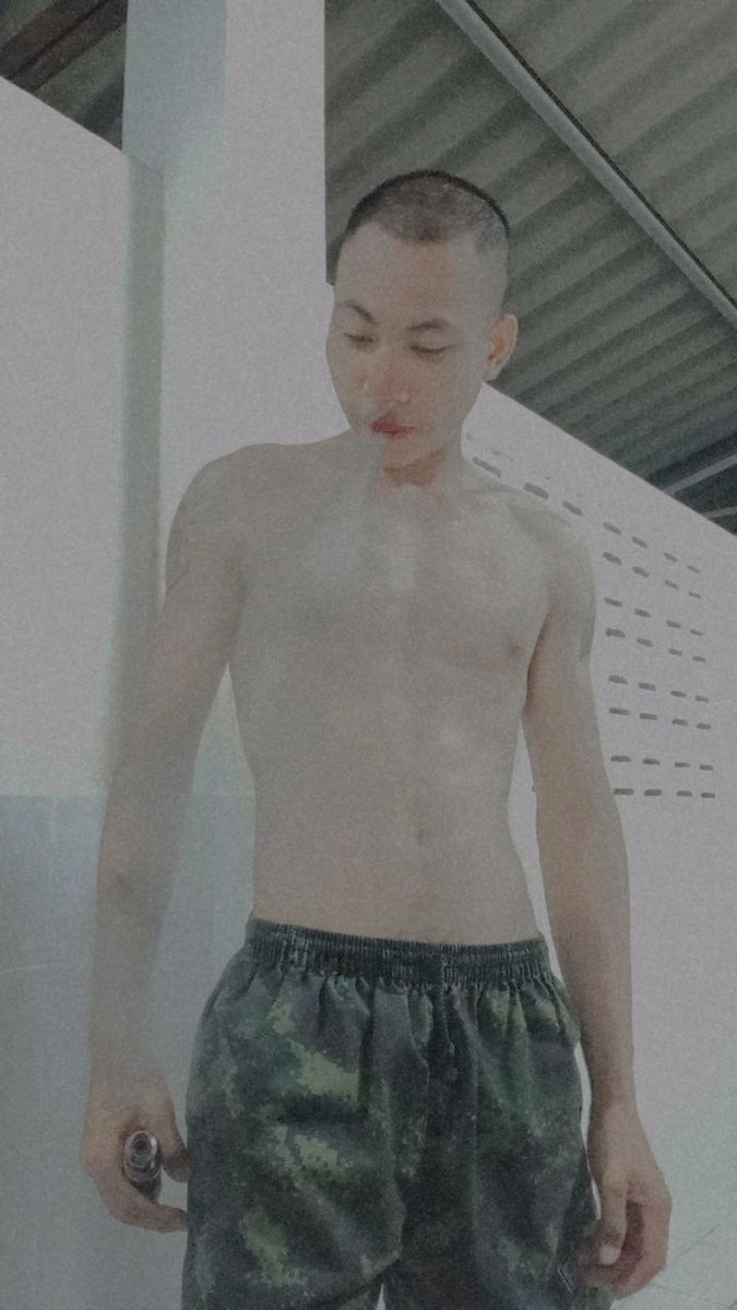 Ton199920's tweet photo. หัวเกรียนๆไม่มีคัยสนหรอคับ🥰🥰 https://t.co/TK3eDGvYQZ