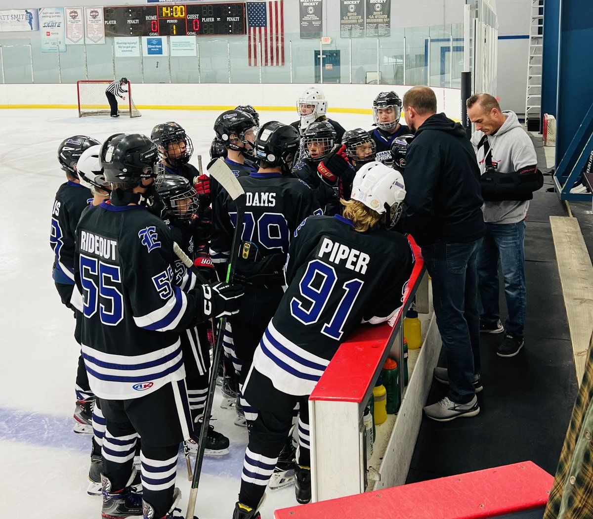 PiperDiamondCo's tweet photo. Congratulations to the 14U Evansville Thunder on picking up four big wins this weekend up in Indianapolis! They beat the South Indy Sharks 4-3 &amp; 7-1 on Saturday night and then defeated the Indy Fuel 12-4 &amp; 6-4 Sunday morning! #evansvillethunder https://t.co/3ST1utGeuH