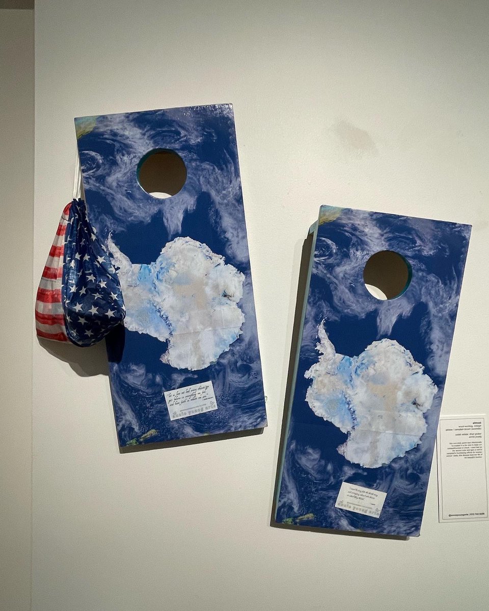 RichardDonovan7's tweet photo. American artist Annie Young has a fantastic exhibition in Minnesota about her trip to @AntarcticIceMar. Annie became blind in her 30s and her art is guided by her mind’s eye, illustrating stories of competitors through painting, sculpting &amp; other mediums https://t.co/OxHxoWKQn7 https://t.co/wh6TYKyz8w