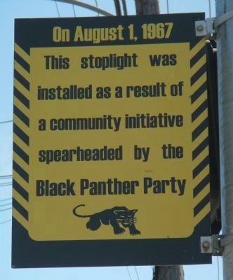 What's the story of this sign? Tales of the Town NEW Episode 2 dropped Sept 27th: The Black Panther Party &amp; People’s Breakfast Oakland youtu.be/qO1BdYlYnRA 
#Oakland #BlackHistory