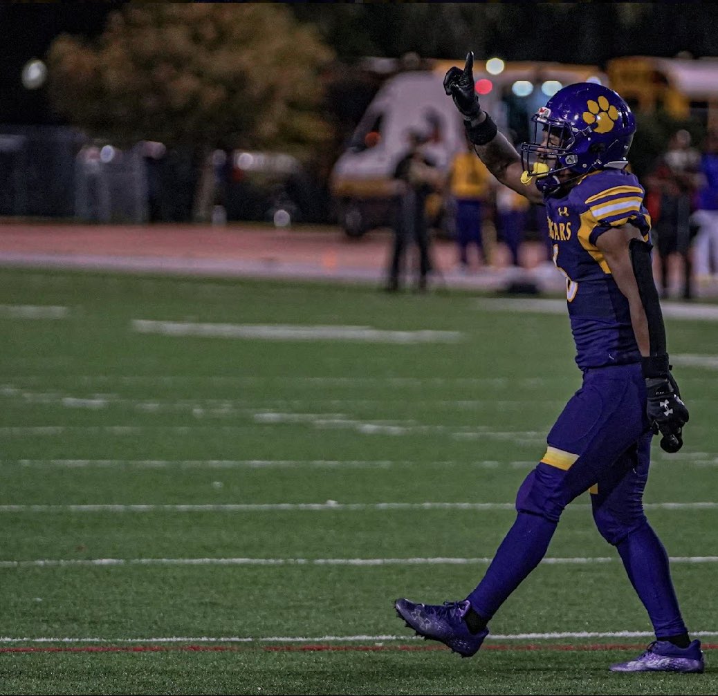 Gocrazyjeff's tweet photo. Having the time of my life this season just getting started🗣@G_Sportz @samspiegs #4E48 #LLJ #RestNate https://t.co/D8XdxKXY7E