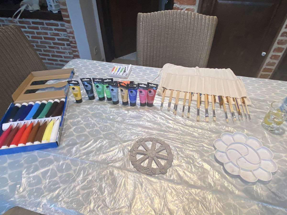 ShippingOrange's tweet photo. It is still far from finished, but if I look and see how I started, and how it looks now, I am already happy❤️. #wicca #sabats #yearwheel #DIY #Clay #witchcraft https://t.co/dQg9ySN9Uh