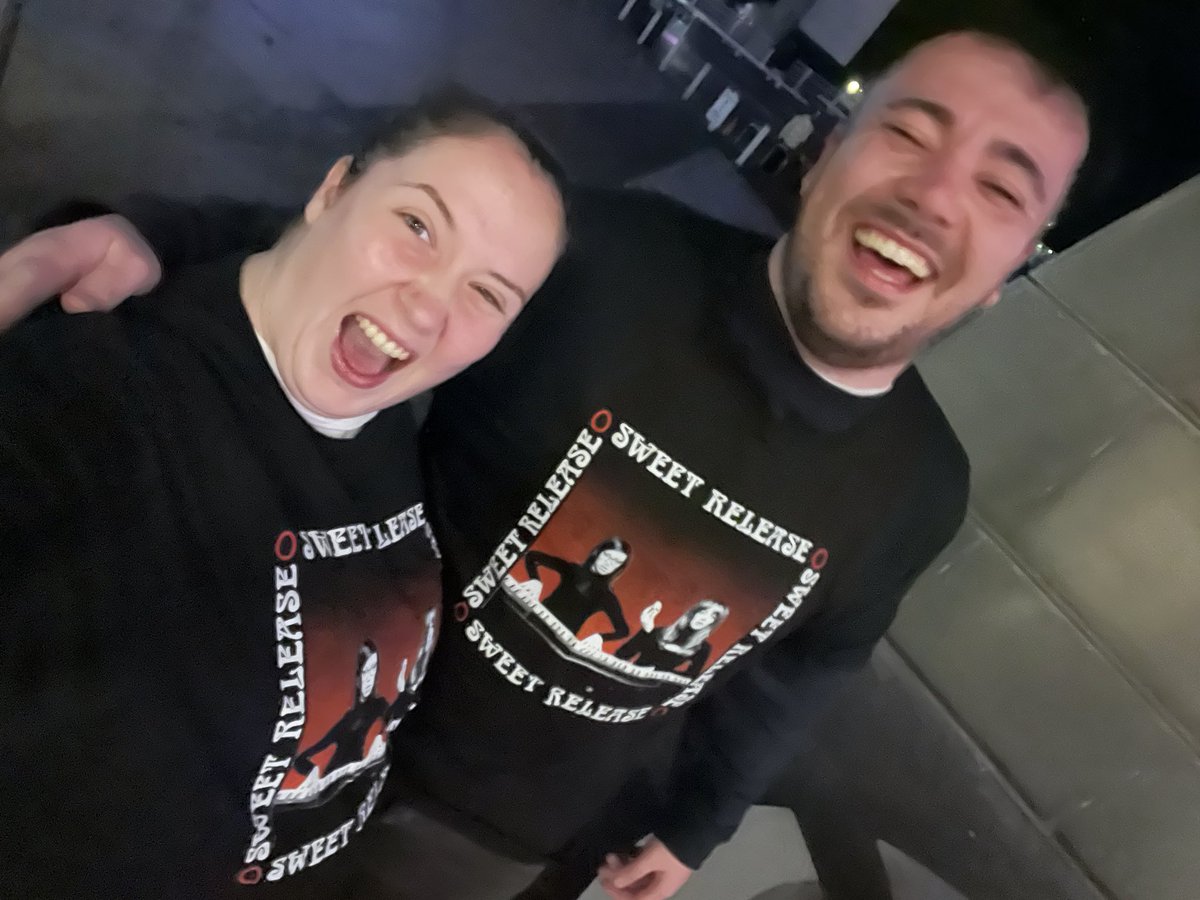LeahMavs's tweet photo. @FloandJoan  Another amazing show seeing Flo and Joan, absolutely adore these two! Please come back to Salford soon! https://t.co/GpTYLVGjo8