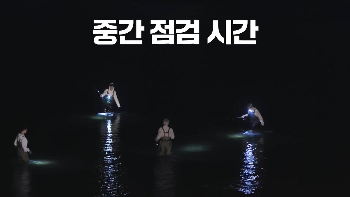btsjinkookbts's tweet photo. They look so tiny and also I feel so proud of these four for being so passionate about fishing, even though I know that they didn't catch any even after the last episode!!! #HEESEUNG #JAKE #SUNGHOON #NI_KI #FISHERZ #ENHYPEN #엔하이픈 #SOSOFUN ENHYPEN (엔하이픈) 'SO SO FUN' EP.6 https://t.co/8tpW4bdZqu