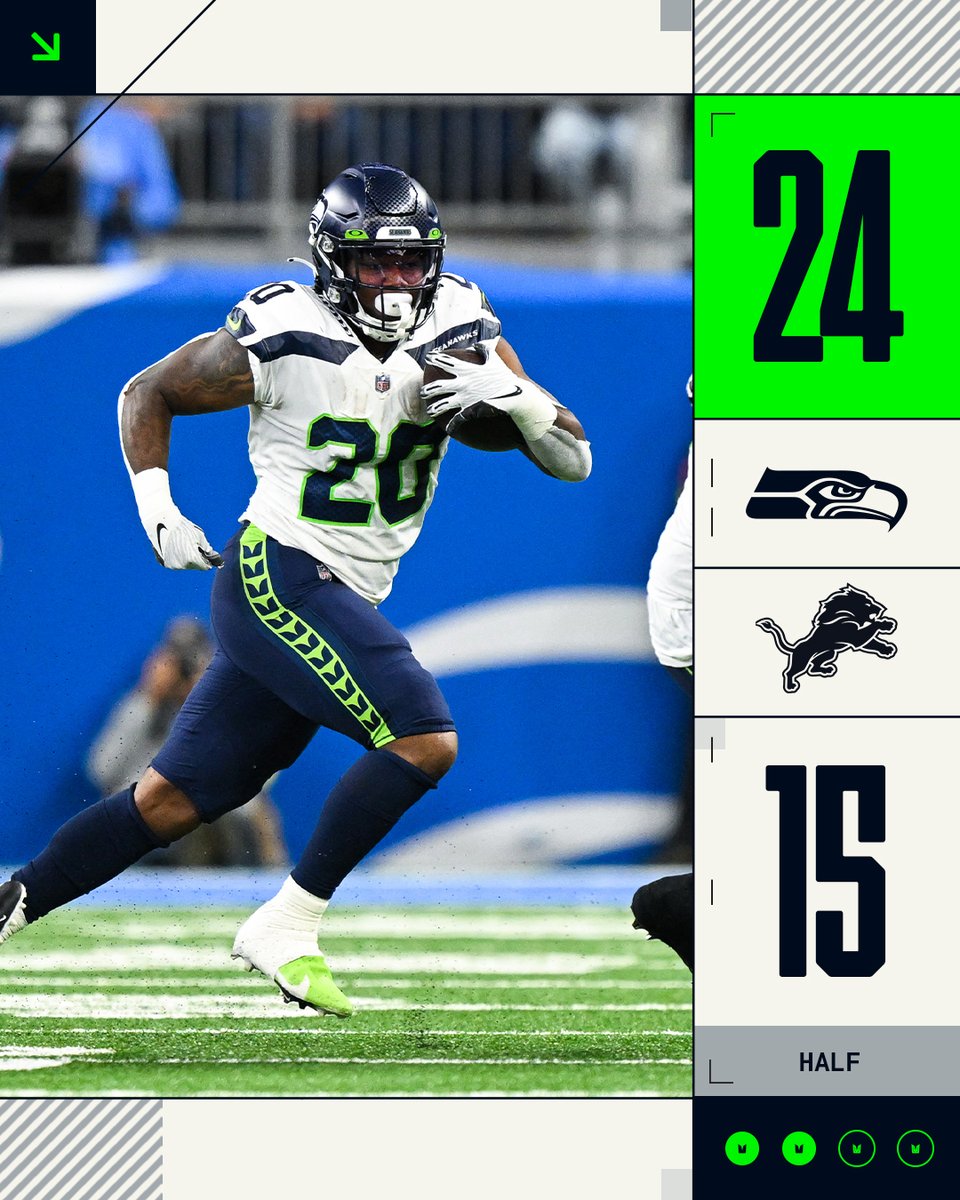 Seahawks's tweet photo. Lots of points on the board at half. https://t.co/Tx3L4r6RNX