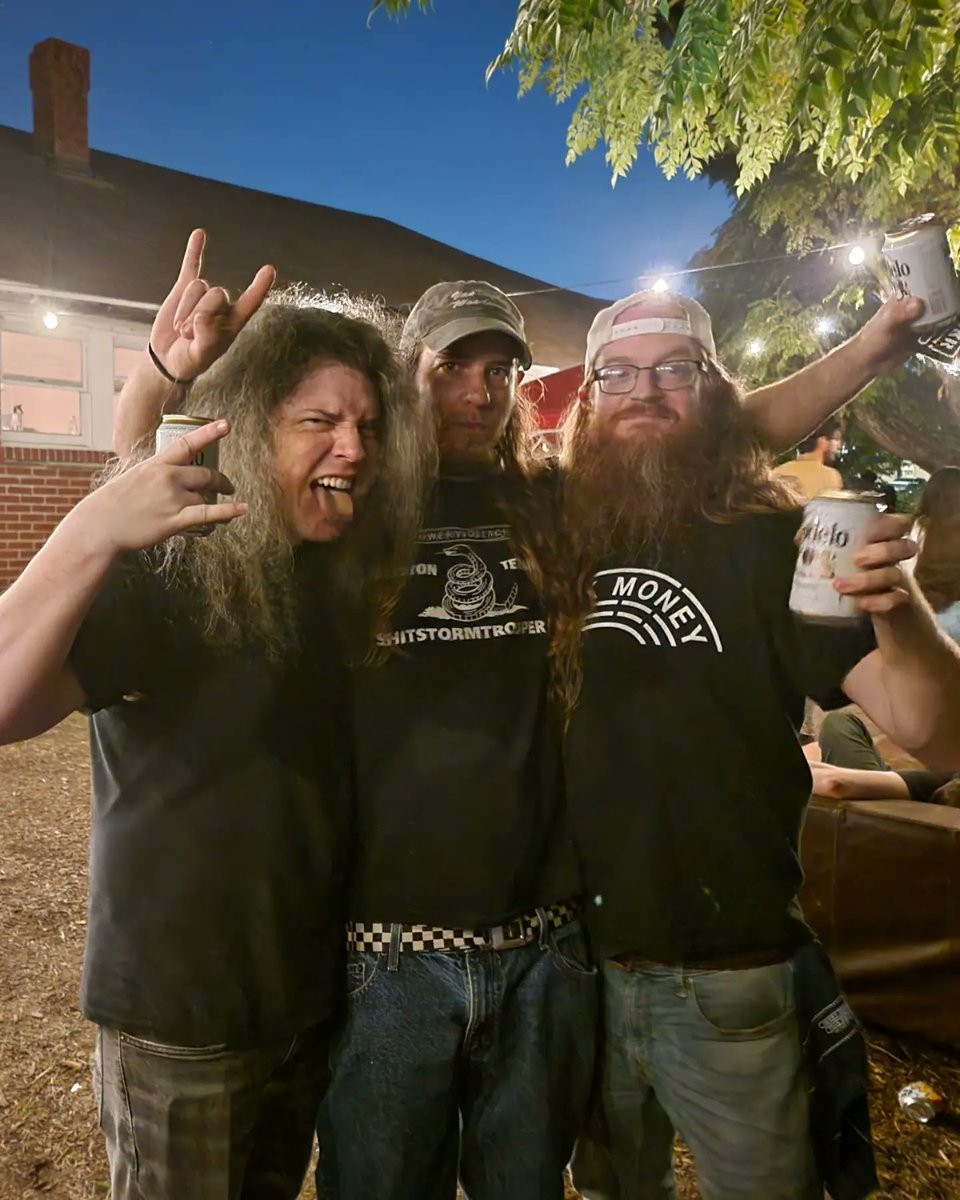 BONDBREAKR_ATX's tweet photo. THANK YOU, HOUSTON!!!!

Wow. JFEST5! is the most killer festival in Houston. Thanks for letting BÖNDBREAKR hang out for a BIT.

#HoustonPunks #PunkRock #MusicIsTheWay https://t.co/xBV4Pgjpk2