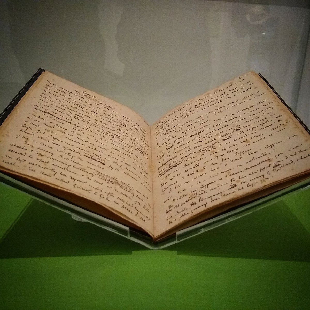 Rachel H tweet media