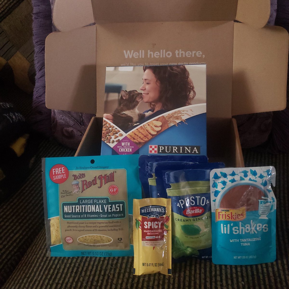 sandra5211's tweet photo. I'm excited to try these great new samples from Sampler and Kroger! #krogersamplebox #samplerlove https://t.co/TXkRHgxGbS