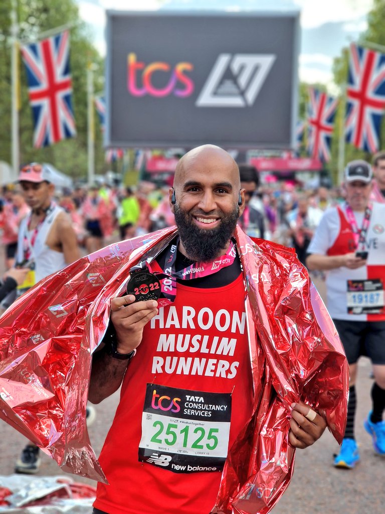 London you were amazing!! ❤️🙌🏃‍♂️🥳 #LondonMarathon #WeRunTogether #MuslimRunners