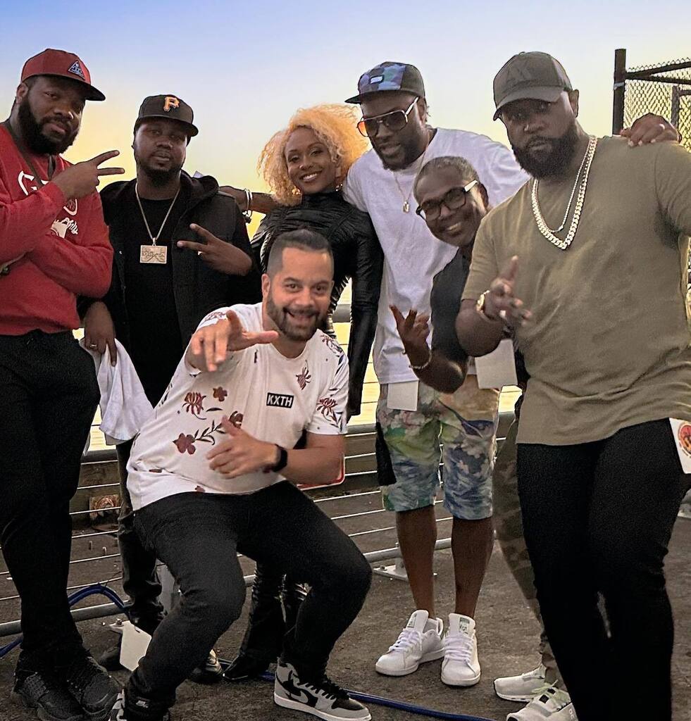 djrobdinero's tweet photo. New Orleans 2022 💥💥💥 🇹🇹 🇬🇾 🇵🇷 @iafnola @ansonpro @nailahblackman @shanikulture @nolanbaynes @bunjigarlin https://t.co/r4W61t6D7n https://t.co/GSNhxwooqG