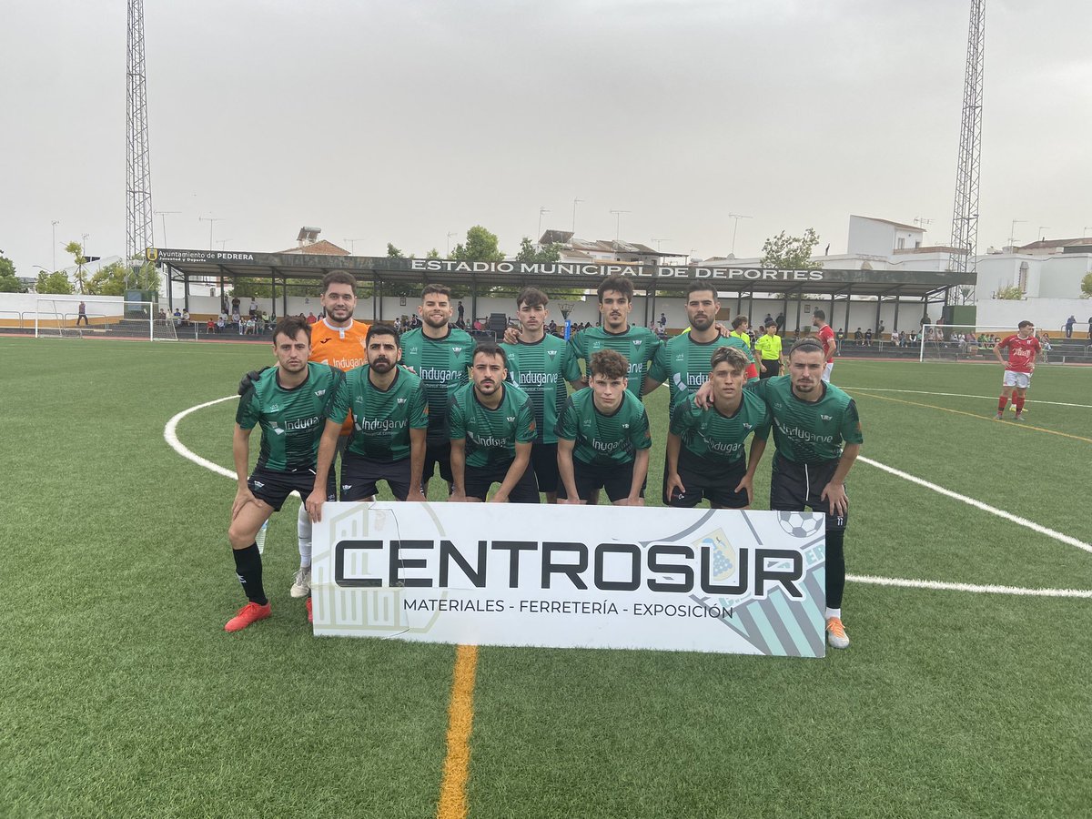 Fin!! 1-0 ganamos a <a href="/OsunaBote/">Osuna Bote Club</a> con un jugador menos desde el minuto 40.
<a href="/AdrielPariente/">Adri22</a> anotó tras jugadon de <a href="/_mariioluna/">Mario Luna</a>

El #babyPedrera 💚🖤 engancha a su afición 💪💪

Ánimo PACO‼️