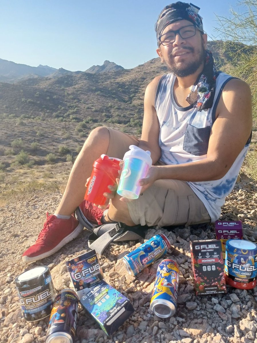 sunsfan0088's tweet photo. @GFuelEnergy How we get ready -  This is my collection! Good luck everyone! @GFuelEnergy #GFUEL https://t.co/5GjIb53gl6