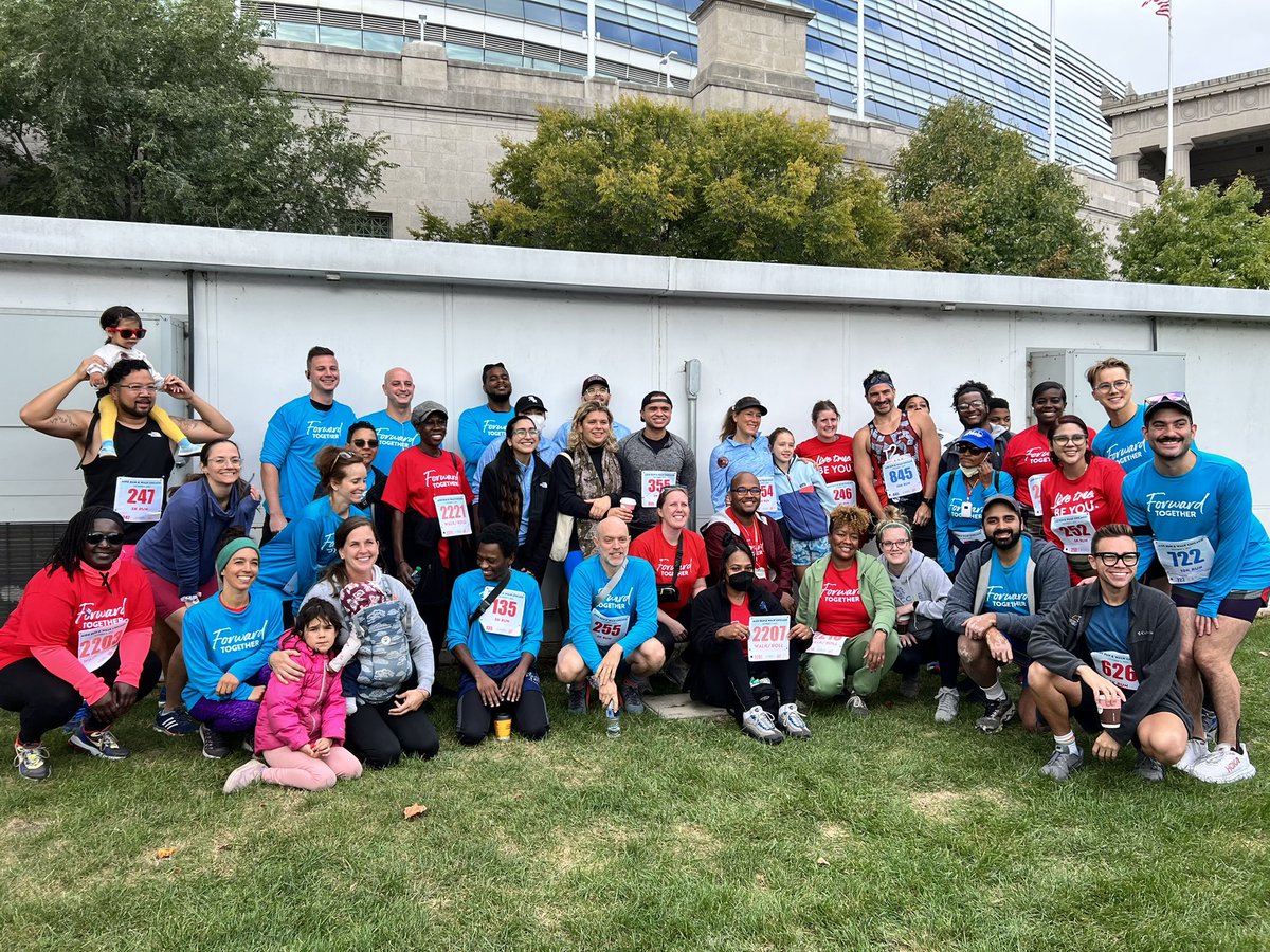 Amazing showing by @UChicagoMed and @CCHEVillage at the 2022 AIDS Run/Walk Chicago!!

We surpassed our fundraising goal of $10k 🎉💪🏽❤️ which will support our critical services & programs for the South & West Sides of Chicago! #HIVelimination #GettingToZero #UequalsU