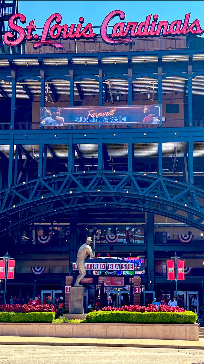 Stan Musial tweet media