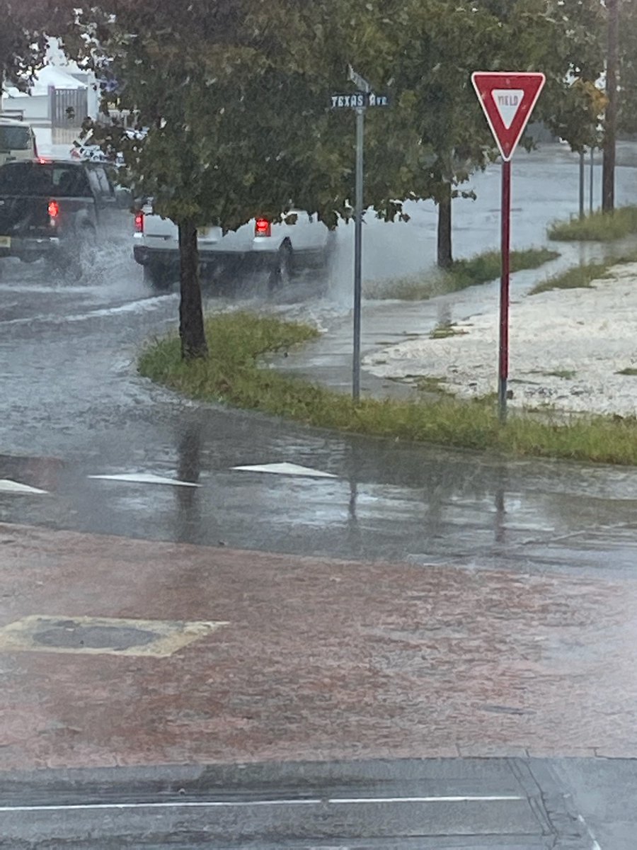 JoeMartWx's tweet photo. Not a good scene at Exit Zero. The main artery out of town, Washington Street, is CLOSED from the tidal flooding. @NWS_MountHolly https://t.co/yhwjOafITw