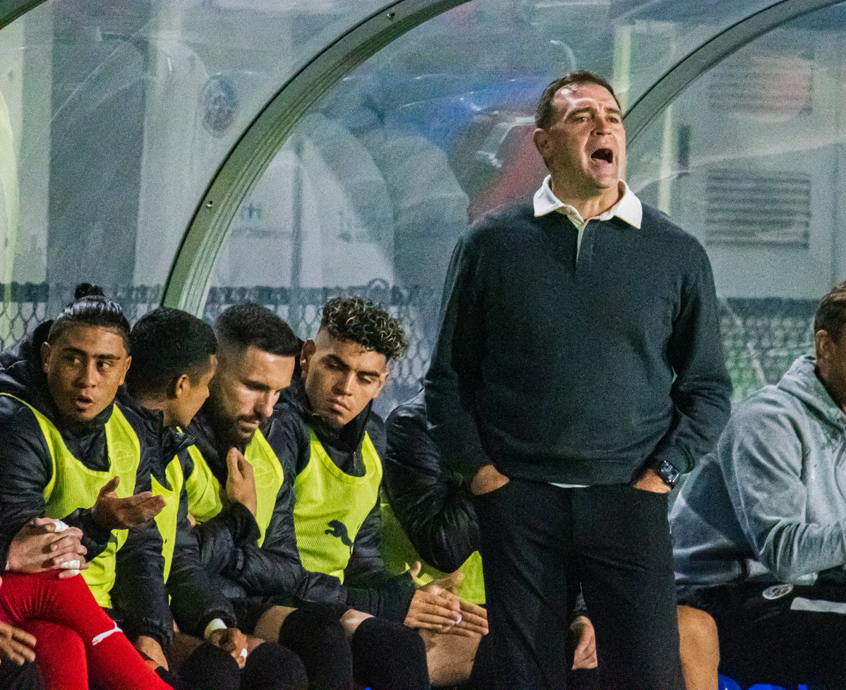 Jonathan_Como's tweet photo. Noah Delgado: "Everything we’ve been through this season and how we’re coming together right now. Three of the last four, we’ve gotten wins. It’s crunch time; players know it, training is intense, everything is heightened." 
📰https://t.co/QxDrP3Koe7 #OaklandRoots https://t.co/rlTYdJPHBO