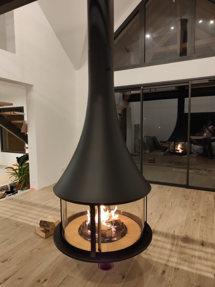 Le Confort Du Feu tweet media