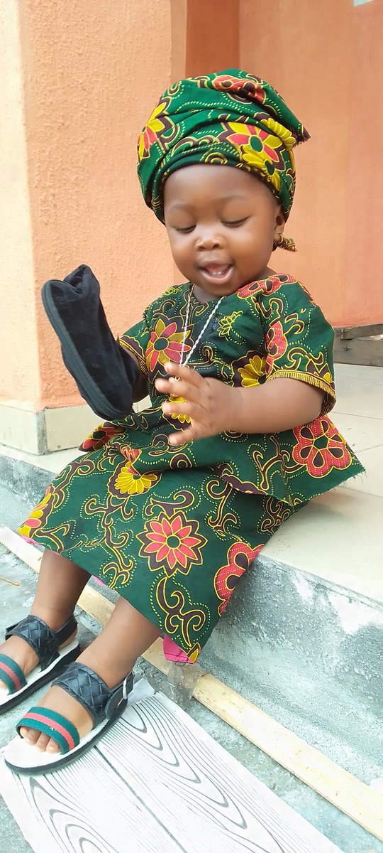 Portharcourtmag's tweet photo. Your RT can get this 8 Months Old Model out of the trenches. Just do it ♥️
#BBNaija
#Theguy #aespaxGivenchySS23 https://t.co/t6NXaM4clM