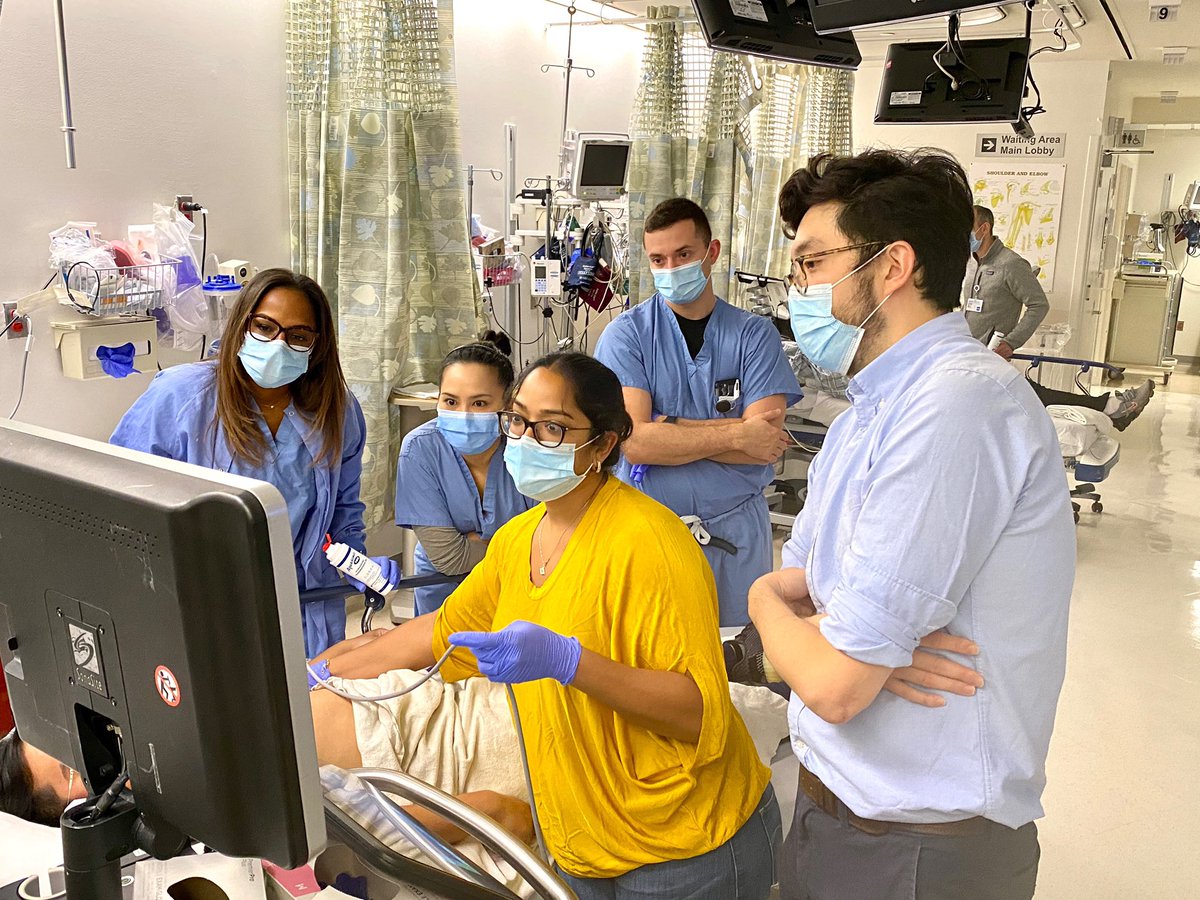 Why am I the only one not wearing scrubs? #Ultrasound jelly stains but it's worth it. #POCUS #MedEd #anesthesiology #PatientCare @HSSAnesthesia