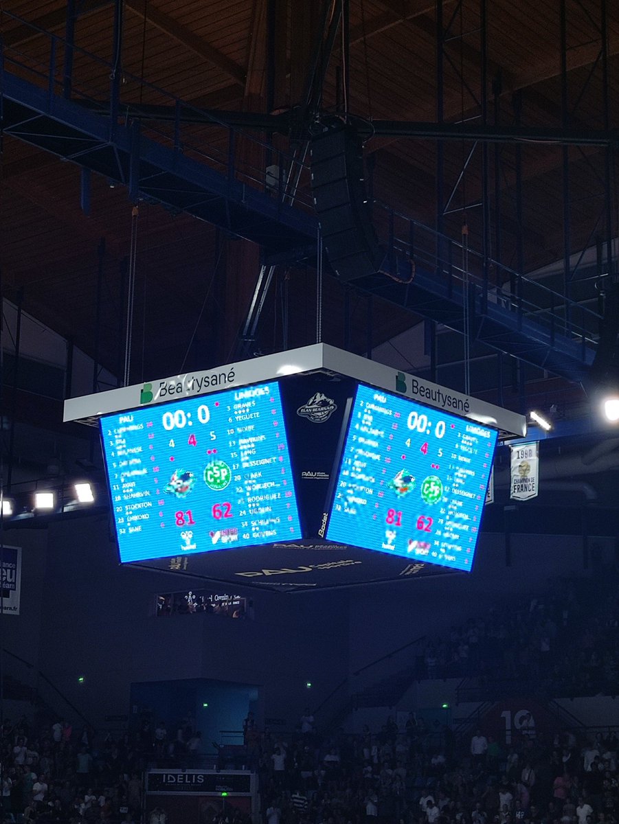 anglade marie tweet media