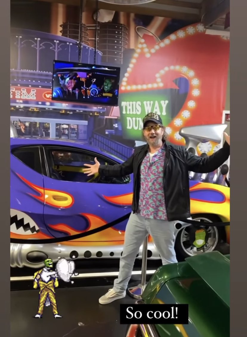 SonOfTheMaskCut's tweet photo. Here is @JamieKennedy reuniting with the car he drove back in 2005, still looking smokin’ https://t.co/lbfouHvDl2
