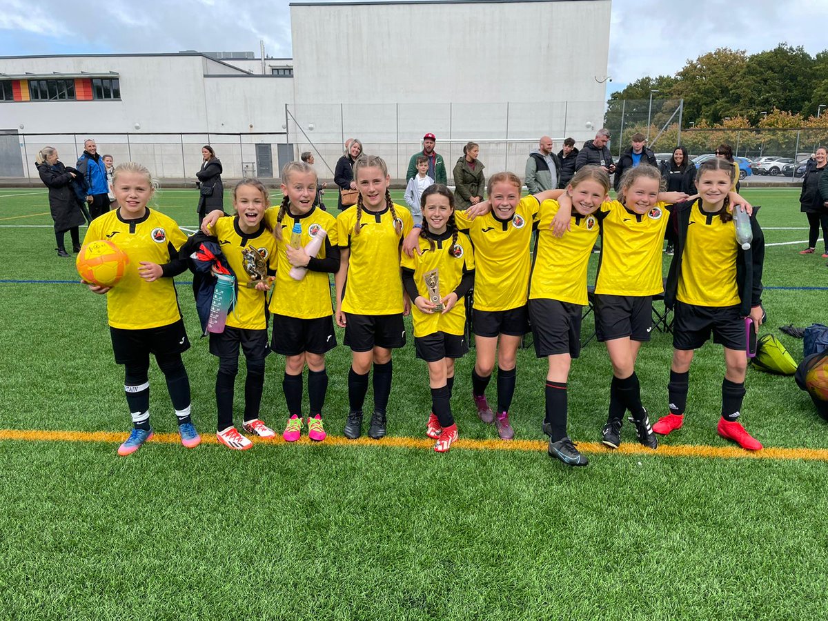 tbfc_women's tweet photo. The under 11's kicked off the day with a good away performance at Gatwick United. 🏆Parents player Francesca Nolan (left) Coaches player Teagan Richards (right). Well done to all. #UTN https://t.co/mGUUmjwK4R