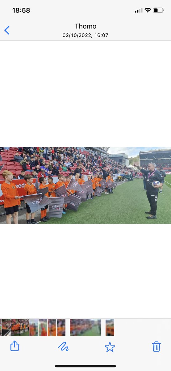 Some images from another great weekend for Saints, on &amp; off the pitch. The brilliant <a href="/chrisluton2/">chris luton</a> leading our under 5&amp;6’s on Saturday morning followed by our u9’s proudly representing the club as flag bearers at <a href="/BristolCity/">Bristol City FC</a> with <a href="/benthomas28/">Ben Thomas</a> 🧡🖤⚽️⚽️