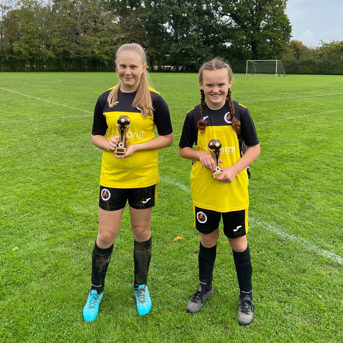 tbfc_women's tweet photo. The U13s Surrey won 3-1 away to Mole Valley Girls. 🏆Chloe B and Chloe R with this week's awards. Congratulations girls on a productive weekend. #UTN https://t.co/hb552XNt7g