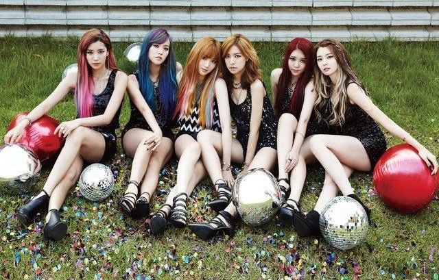 GirlgroupsBR's tweet photo. 🥑 Qual girlgroup da 2° GERAÇÃO que ainda não voltou e você gostaria que voltasse em uma reunião ou comeback? 🥑 https://t.co/5leTf7AusB