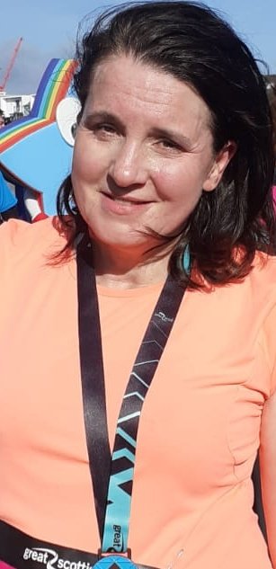 Lazy evening for me recovering after my first ever 10k. Slow, but  I'm chuffed I did it. #GreatScottishRun