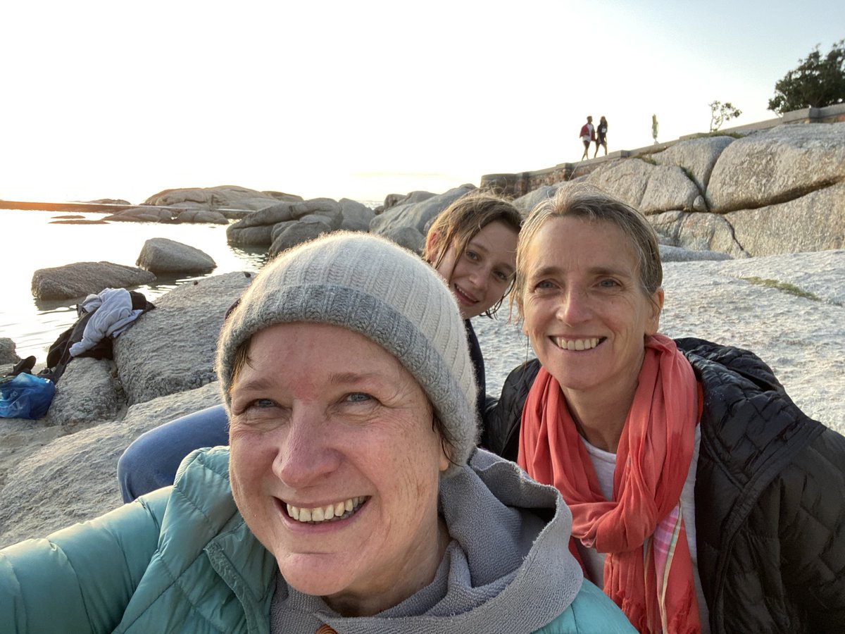 Nancy Odendaal tweet media