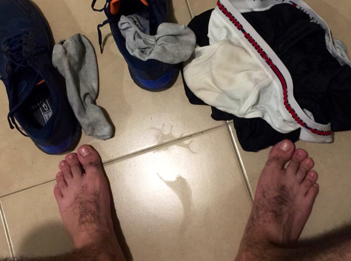 Feet Maniac tweet media