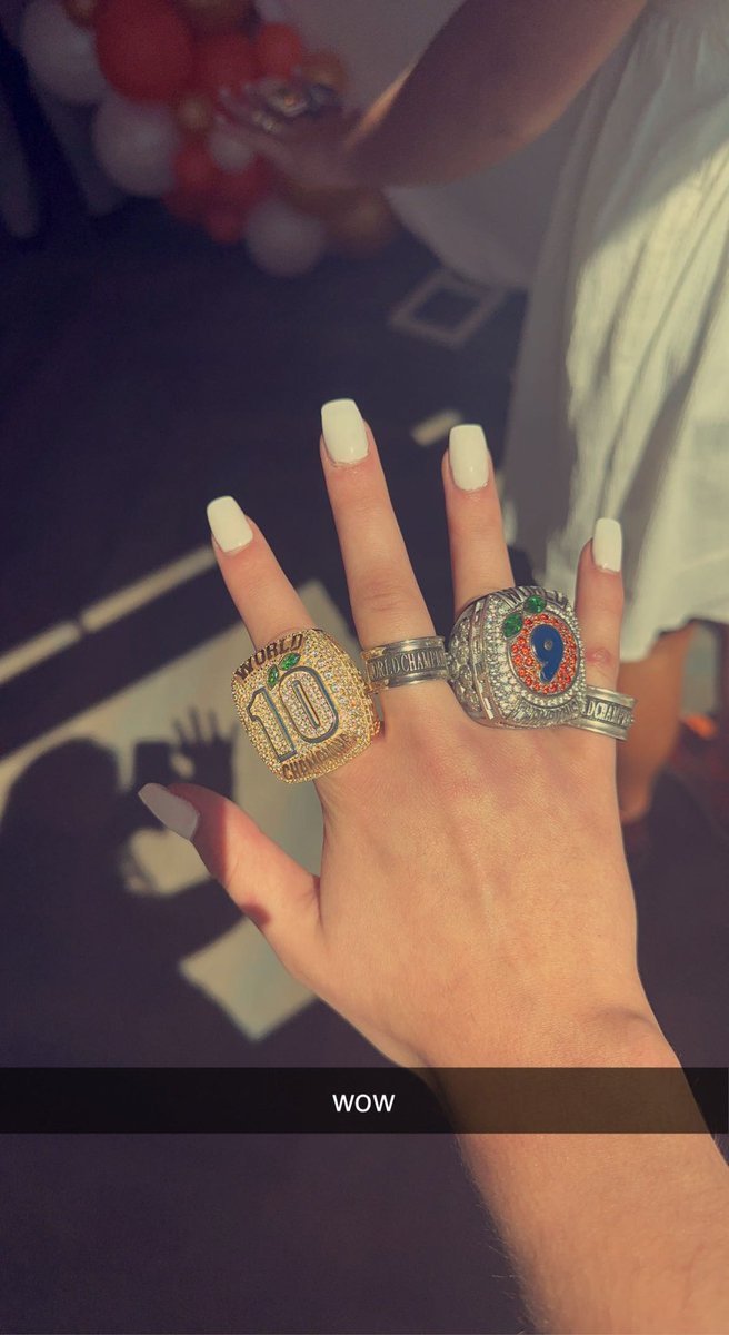 addie_cramer's tweet photo. added another one🍊💍 #2xworldchamp #orangerays https://t.co/XS1EISt63e