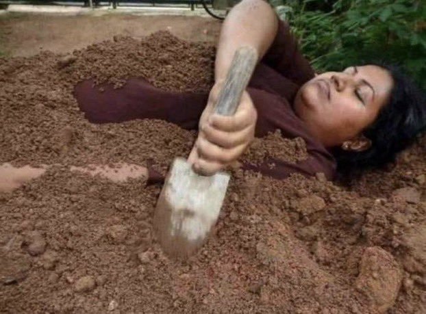 hzpiremses's tweet photo. Iyi gecelerrr guzellik uykuma gidiyorumm 😴😇🥰 https://t.co/aylpJYsXLa