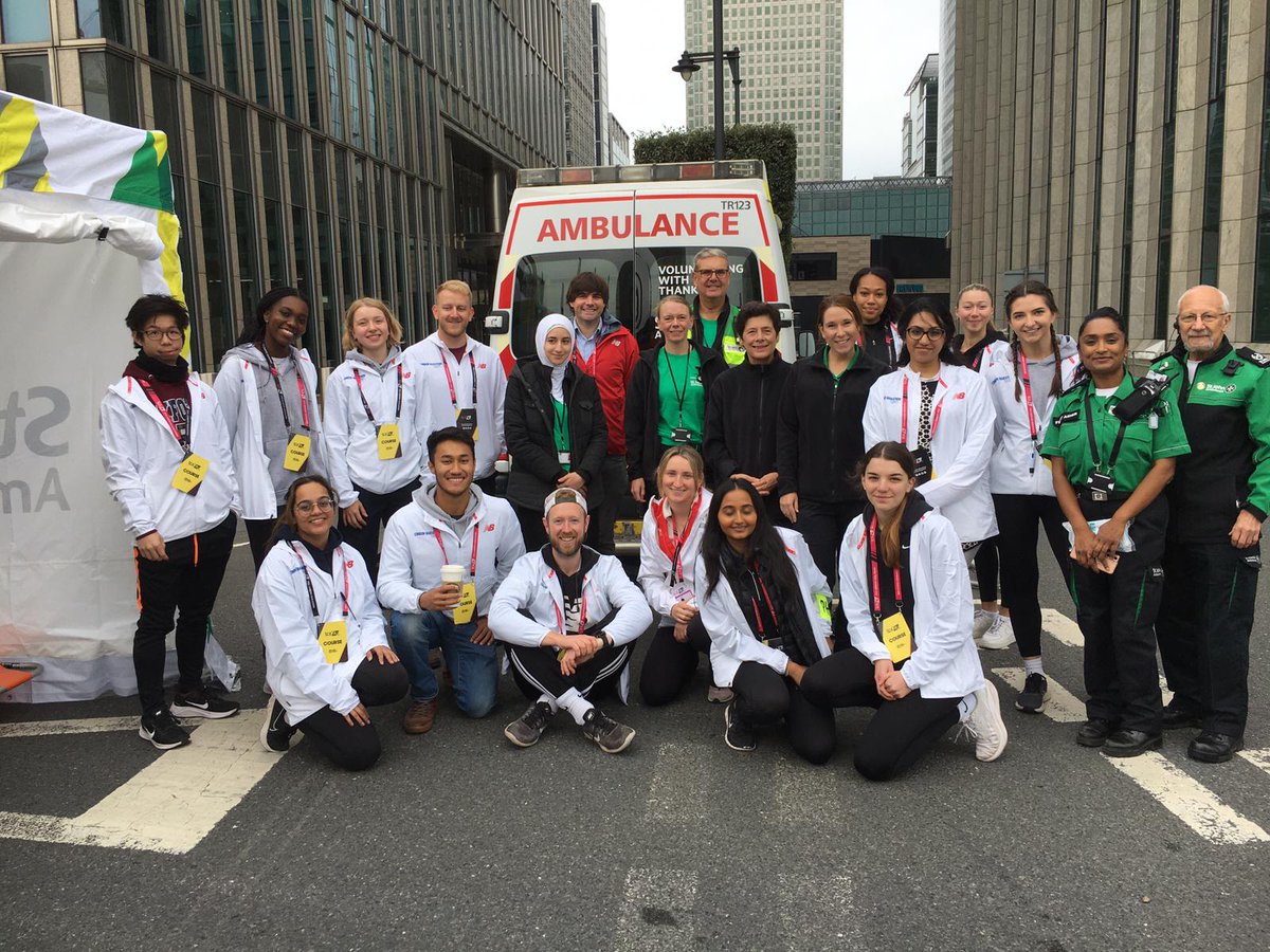 BenjaminParam's tweet image. #LondonMarathon2022 physio-med team at mile 19 with a heavy #Brunel contingent. An enormous well done to all those running for their chosen charity/cause. Some really touching moments off camera that I'll never forget ❤️