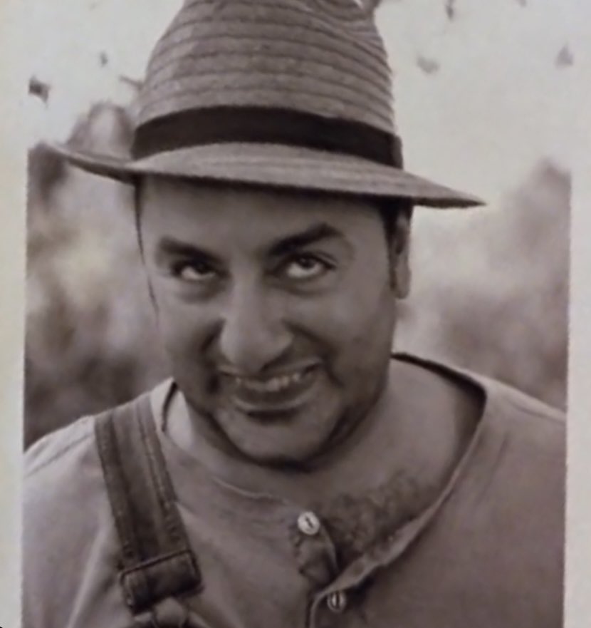 ProfessorNoonie's tweet photo. The new #SmileMovie  looks crazy!! #smilefilm  #smile https://t.co/Zk715g1WJK