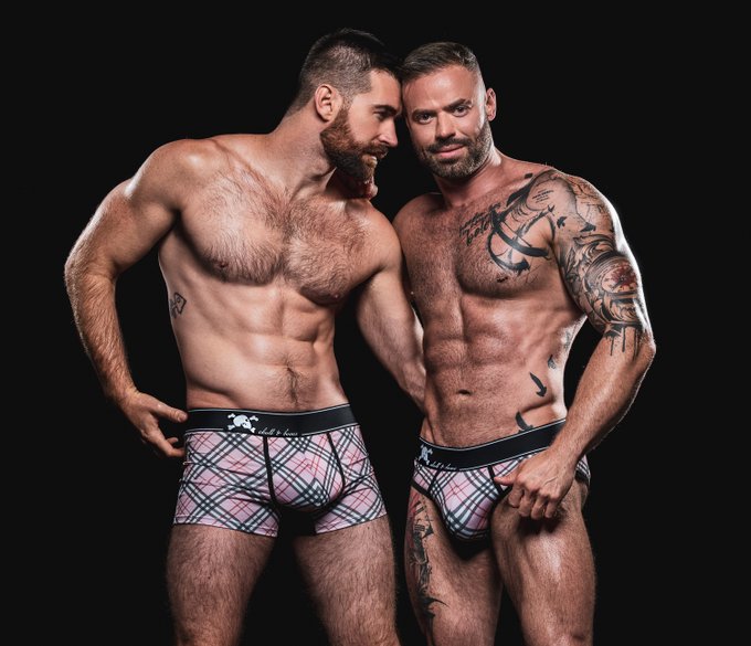 Boned? - @LeoBacchusX x @TheOnlyWoodyFox by @PaulJamnicky Swag: @skullnbonesny 
.
@hotd_goodm @HotGuyZone