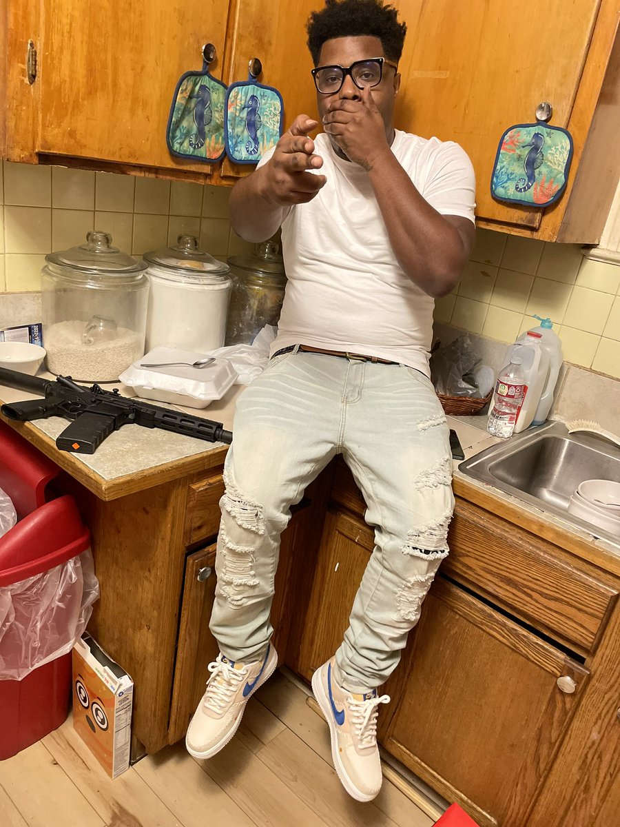 TennStDoodie_'s tweet photo. My heart Ain’t The Same🖤 #Big2366🏚 #LLBEE🙏🏾 https://t.co/2ssmRAWdcM