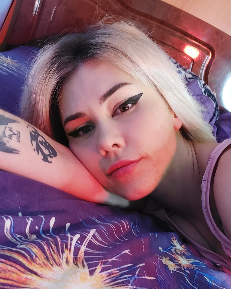 HettaQueen's tweet image. badoofun.page.link/livepartner

om du vill veta mer om mig sök mitt namn claraollsend28

#onlyfans