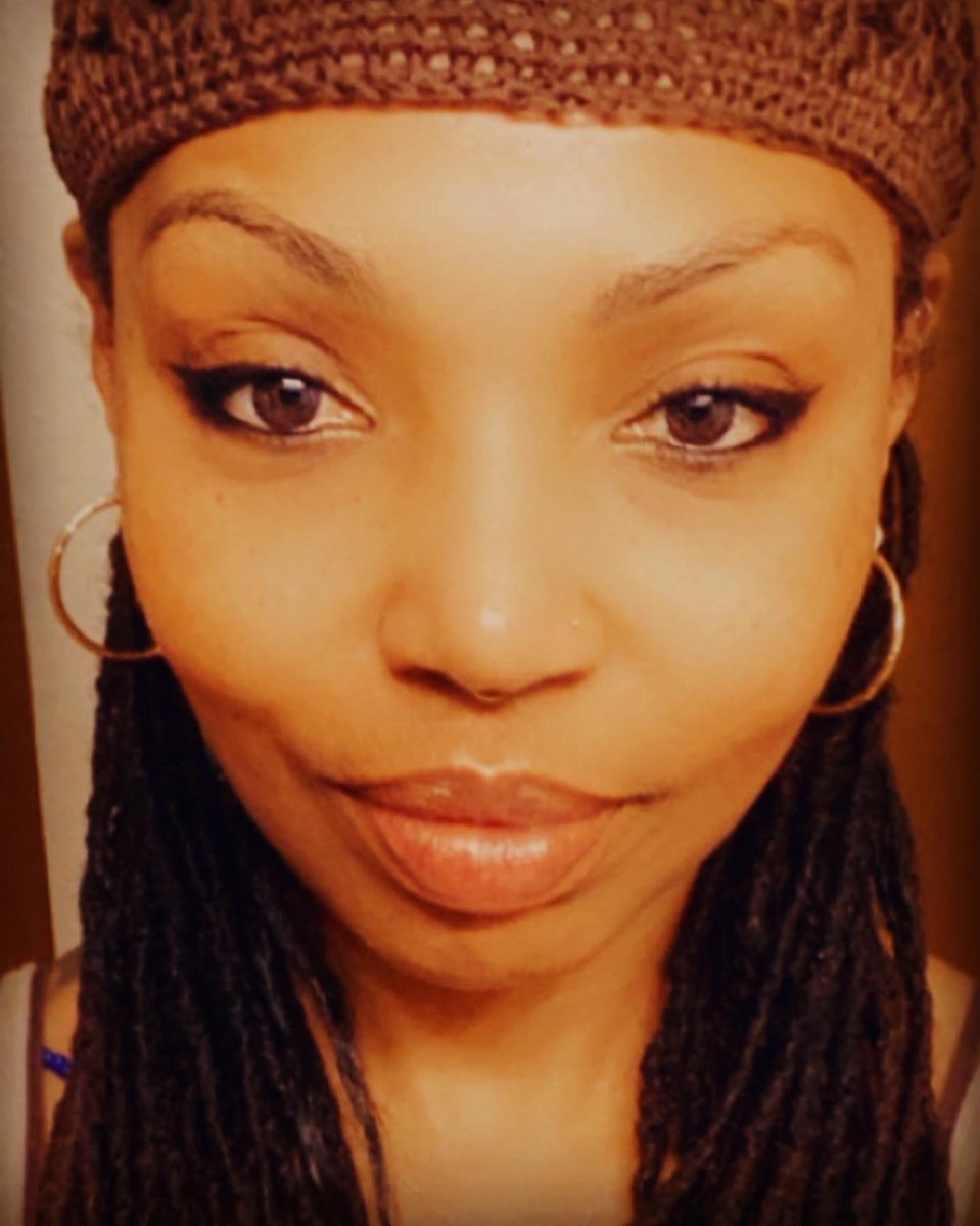 PreciousRants's tweet photo. I am SO glad this #Mercuryretrograde is straightening up… fawwkkk!!! 😩😫 #SelfieSunday #potd #justprec 💛 https://t.co/qELxZCy03V