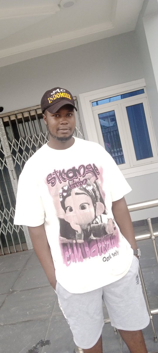 Youngfavour tweet media